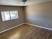 Photo - 14738 Poplar St House