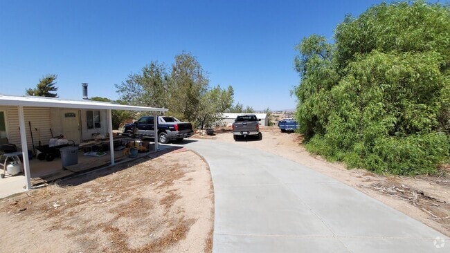 Building Photo - 22650 Roundup Way Rental