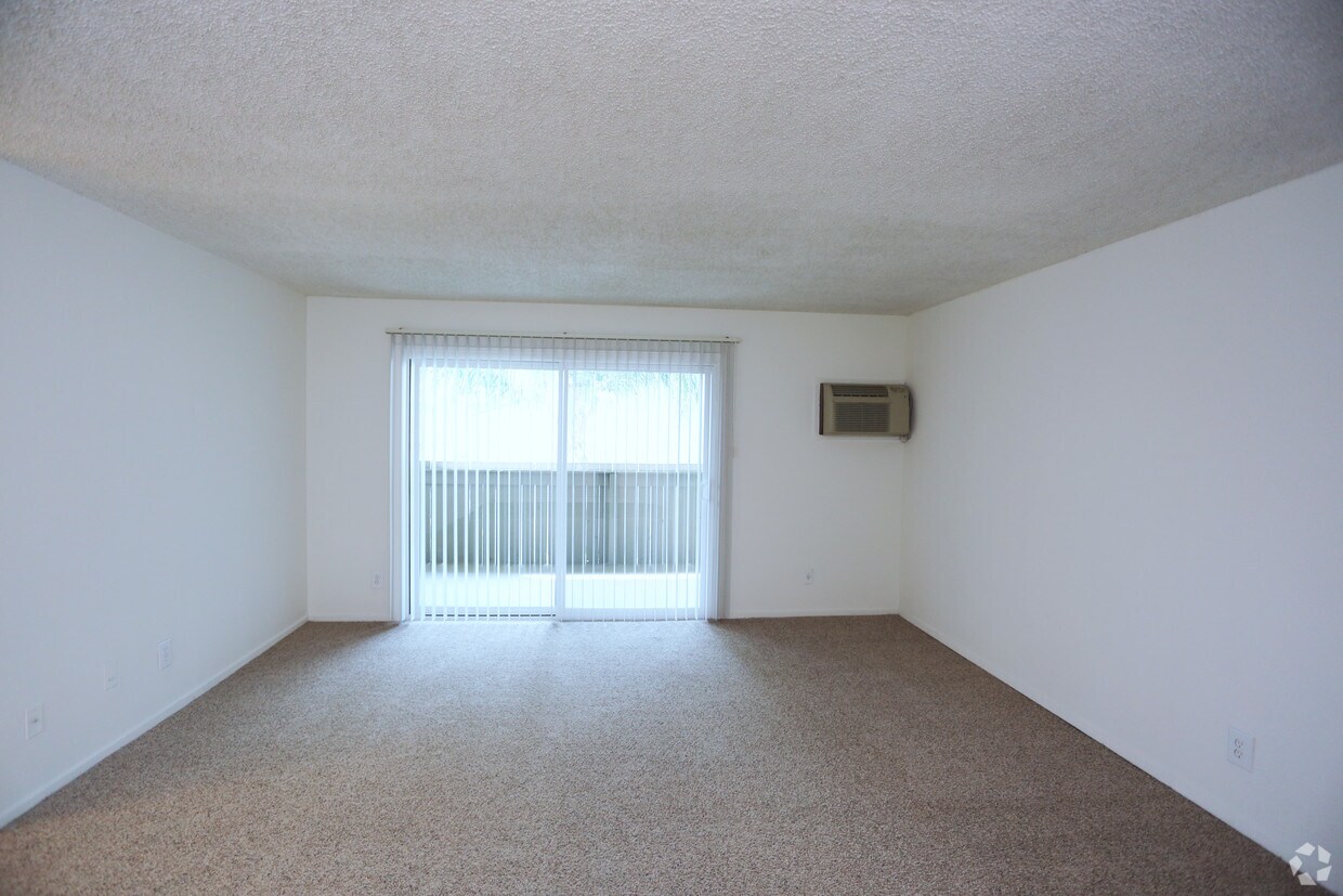 Floor Plan - 2BR/2BA