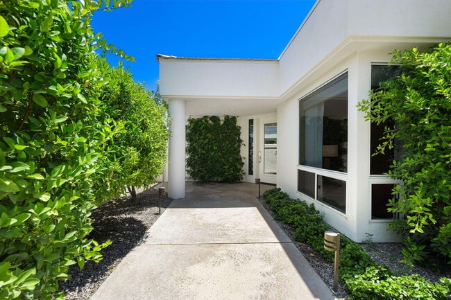 Photo - 44970 Olympic Ct