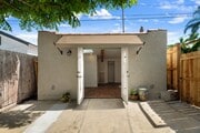 Photo - 3156 W 74th St