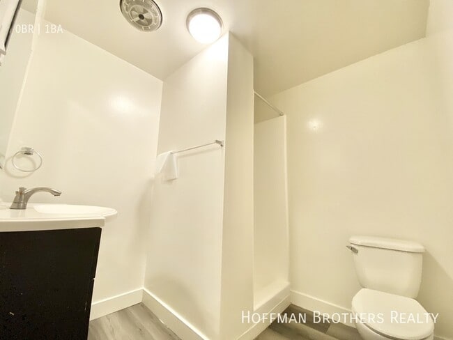 Photo - 1814 Pacific Ave