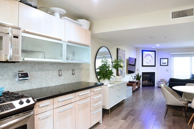Photo - OCEAN VIEWS - 2BD/2.5BA Condo in the Heart of Oceanside