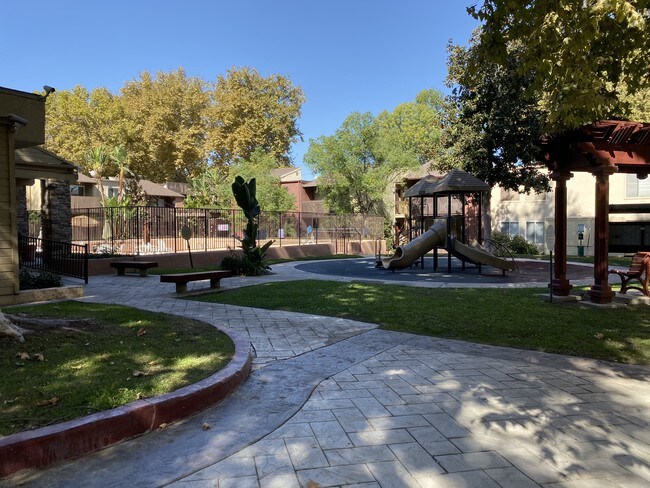 Playground - 18350 Hatteras St Unit 181