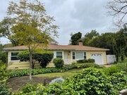 Photo - Charming 3 Bedroom 2 Bath Single Family Ho... House