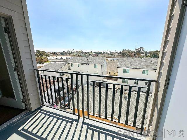 Photo - 1041 N Cummings St