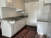 Photo - 5167 Yarmouth Ave Apartment Unit 10