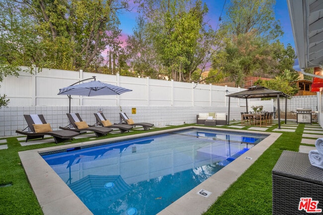 Building Photo - 22711 Margarita Dr