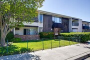 Photo - 5452 Corteen Pl Unit 18
