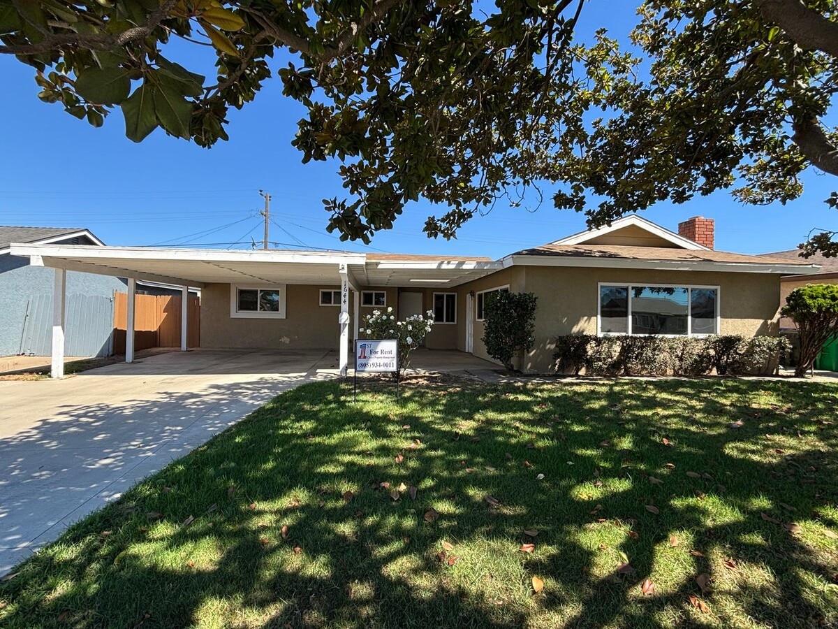 Photo - 1644 N Miller St House