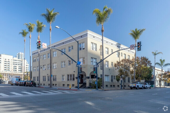 Photo - Arlington Apartments