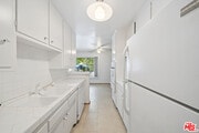 Photo - 1520 Hayworth Ave Unit 4
