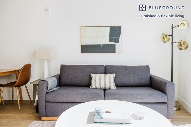 Photo - 1130 N Orange Dr Unit FL3-ID1304