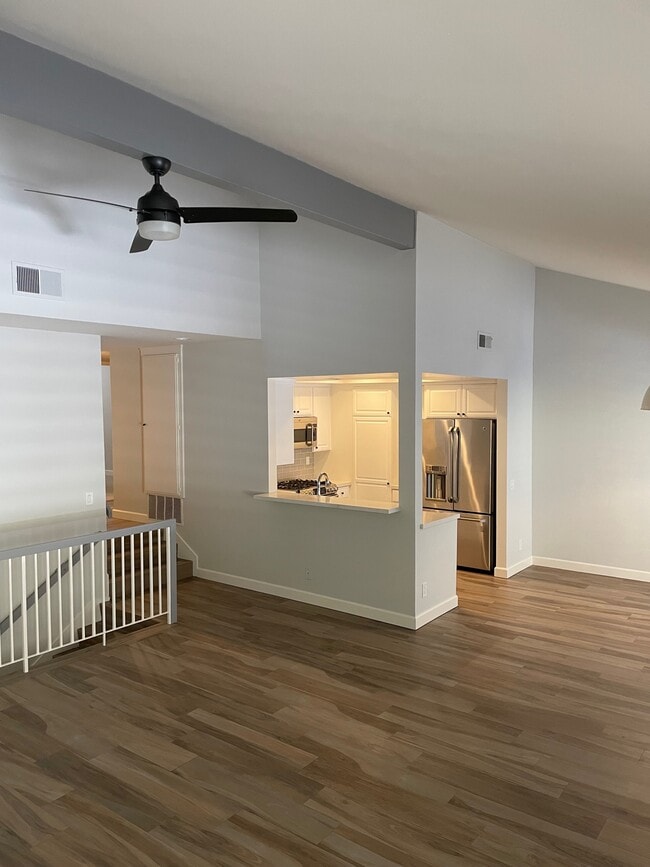 Photo - 17113 Palisades Cir