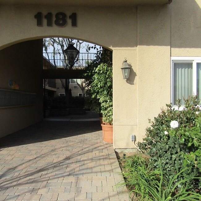 Photo - 1181 E Hollyvale St Unit 1157  18