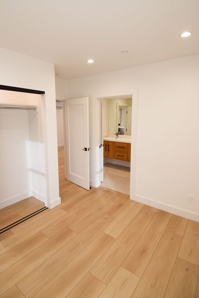 Photo - 317 Ocean Park Blvd Unit 319