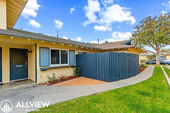 Photo - 7572 Amazon Dr Unit 2