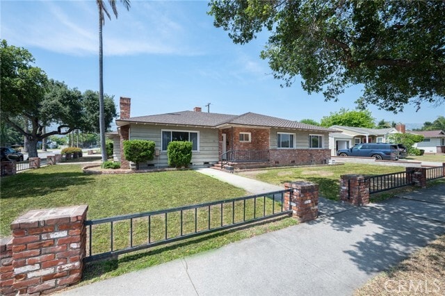 Photo - 705 E Foothill Blvd