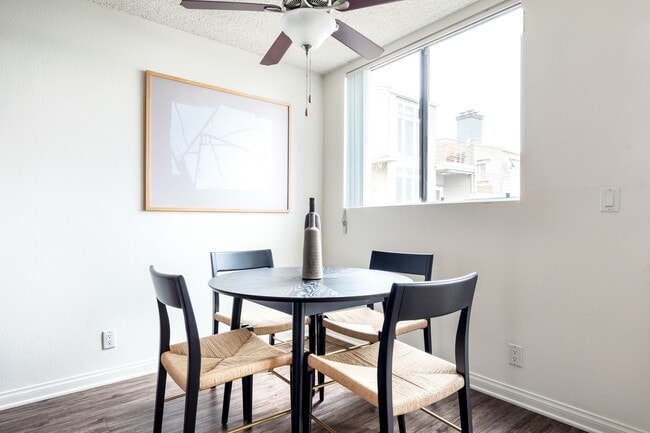 Photo - 518 N Gramercy Pl Unit ID9356A