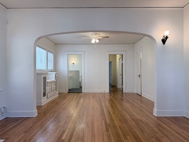 Photo - 1844 1/2-1844 1/2 N Mariposa Ave Unit 1844