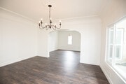 Photo - 4570 W Adams Blvd Apartment Unit 4570