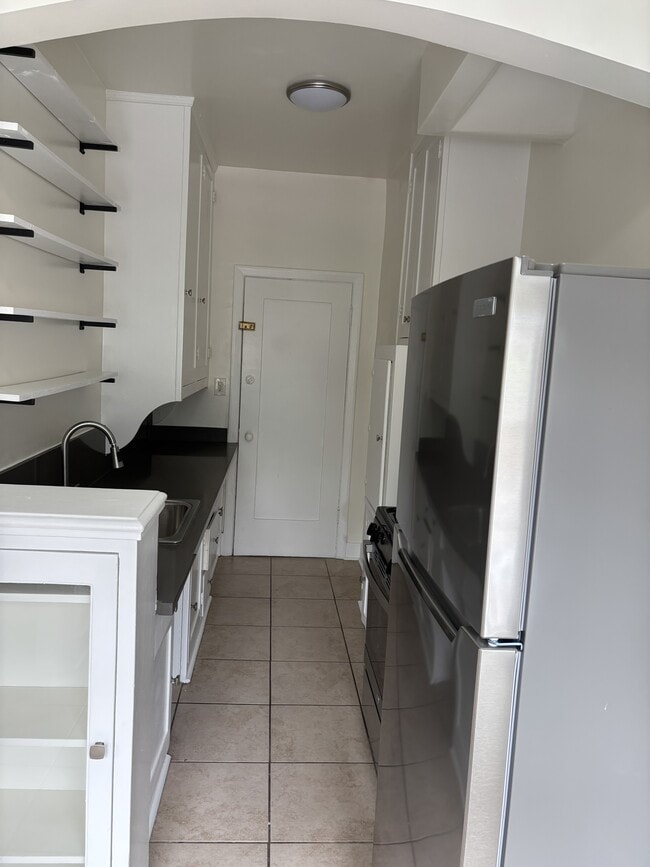 Photo - 21 Westminster Ave Unit 101