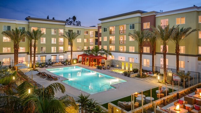 Photo - 88 at Alhambra Place