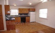 Photo - 1627 Brookes Ave