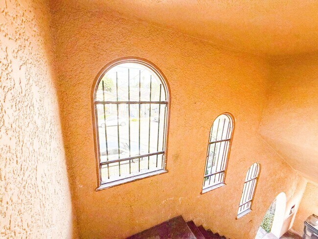 Photo - 612 57th St Unit 612 1/2