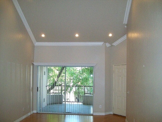 Photo - Alcantara Home Apts