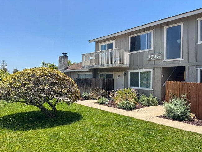Live the Coveted Encinitas Lifestyle! - Live the Coveted Encinitas Lifestyle! Condo Unit 5A