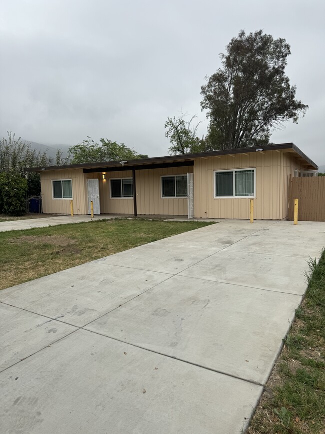 Photo - 4237 N 3rd Ave House