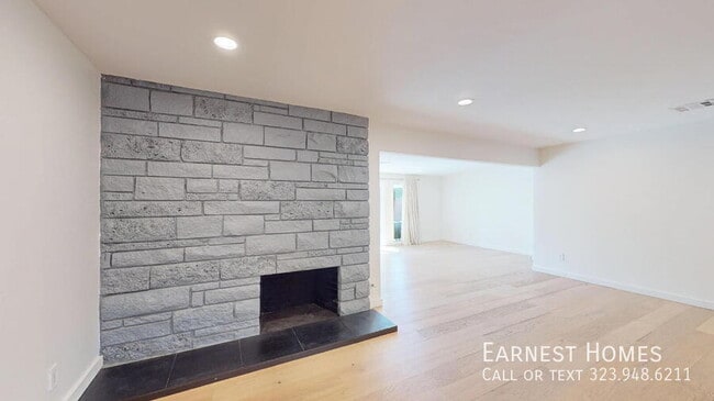 Photo - 8551 Wilbur Ave