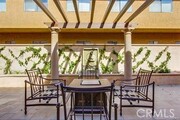 Photo - 730 S Marengo Ave Townhome