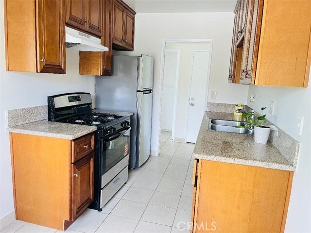 Building Photo - 9544 Los Angeles St