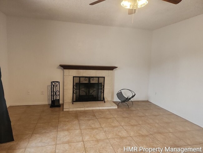 Photo - Spacious 4-Bedroom Home with Pool