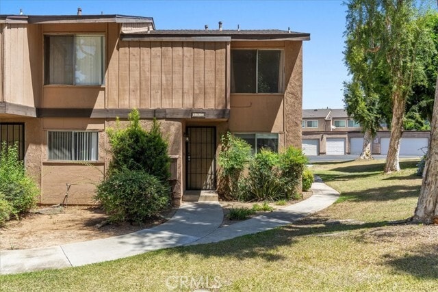 Building Photo - 162 Tamarisk St