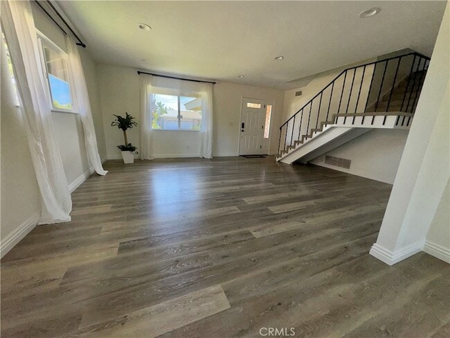 Photo - 6911 Laurelhurst Dr
