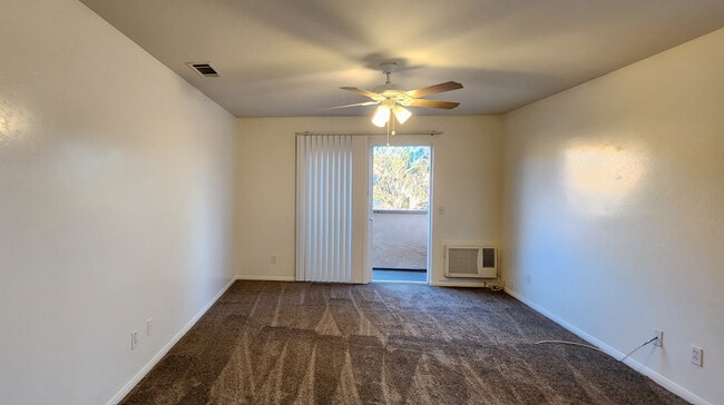 Photo - East Windmill Villa Apartments