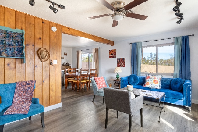 Photo - 6122 Panorama Rd