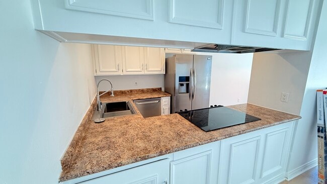 Photo - 4104 Emerald St Unit D