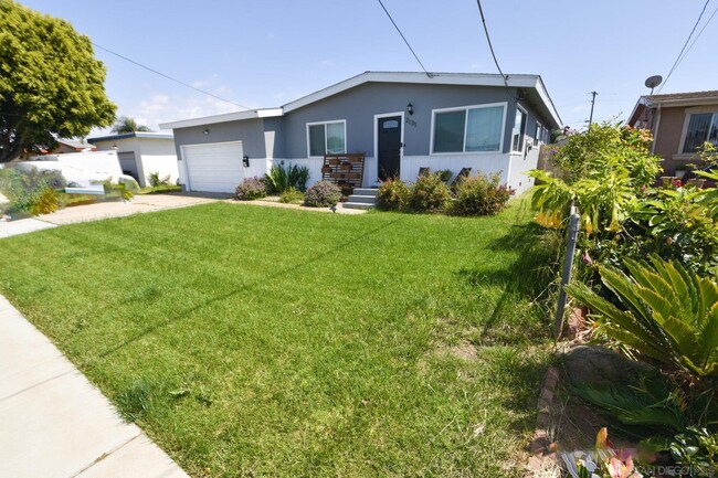 Photo - 2131 Ilex Ave