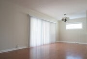 Photo - 18241 Schoenborn St House