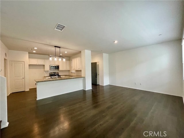 Building Photo - 205 W Via Presido Unit 85