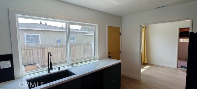 Photo - 18822 Cranbrook Ave