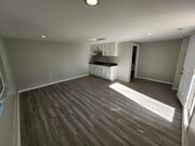 Photo - 7758 Zelzah Ave