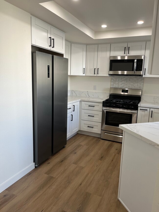 Building Photo - 10845 Scripps Ranch Blvd Unit #6