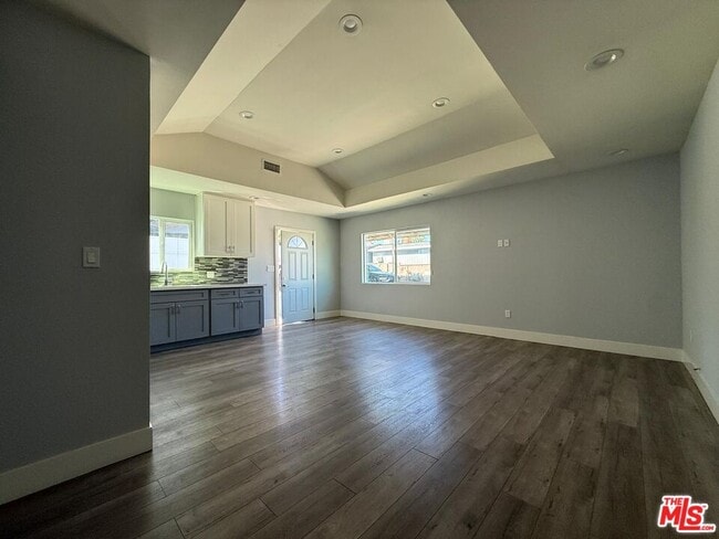 Photo - 8168 Whitsett Ave