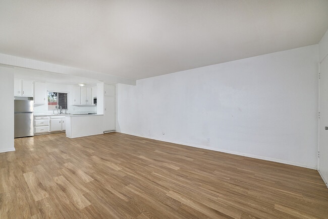 Photo - Panorama Apartments