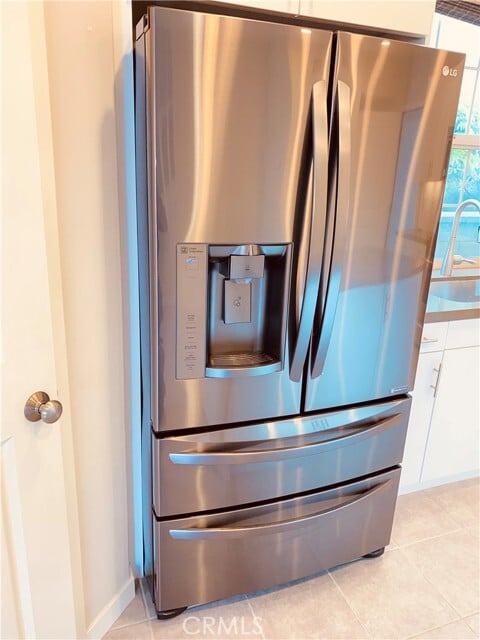 Photo - 64 Bronze Leaf